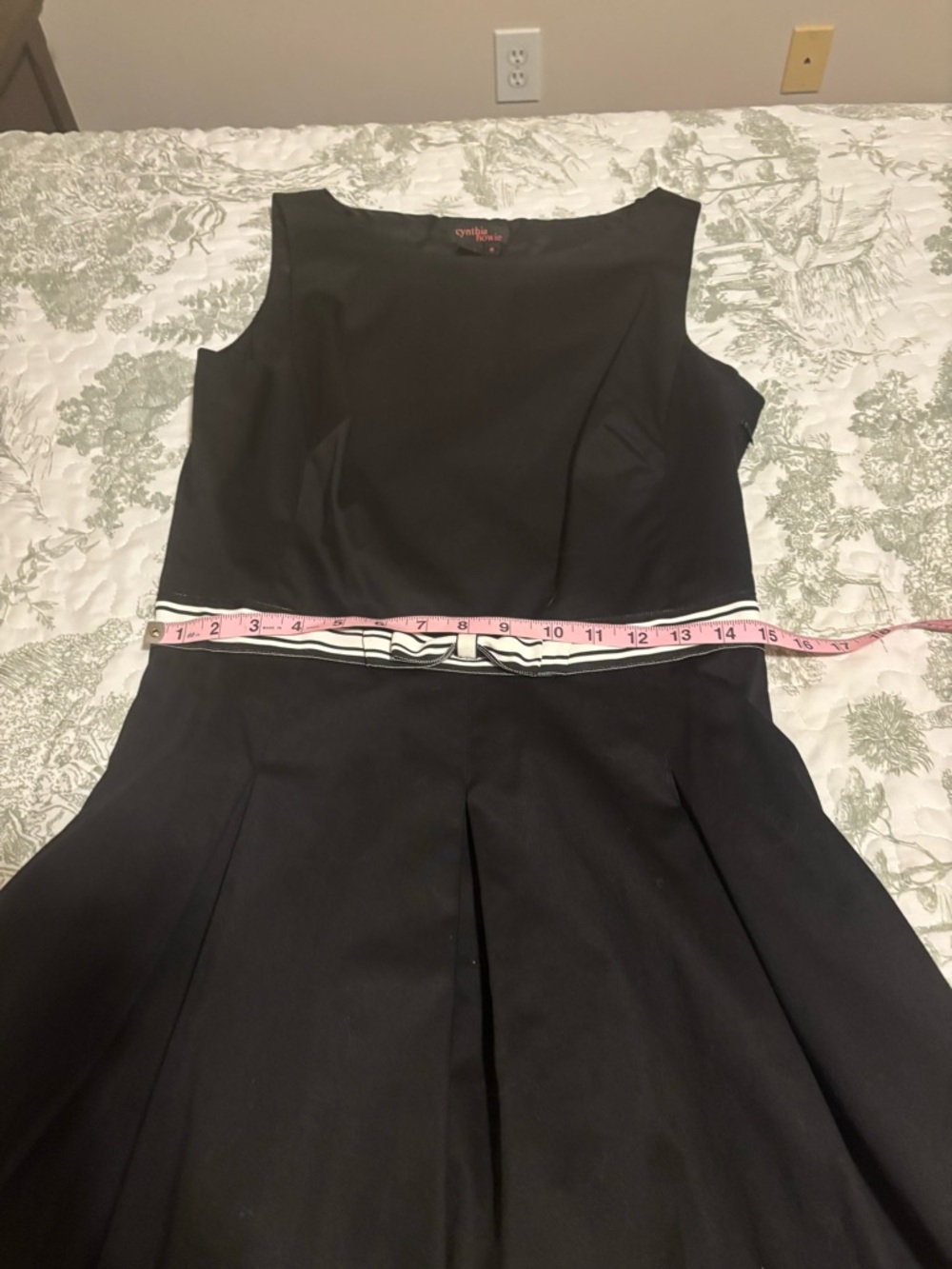 Cynthia Howie sz 8 Sleeveless Black dress fit flare snatched waist stripe ribbon - Picture 5 of 12